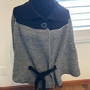 Chic Black and White Women's Poncho